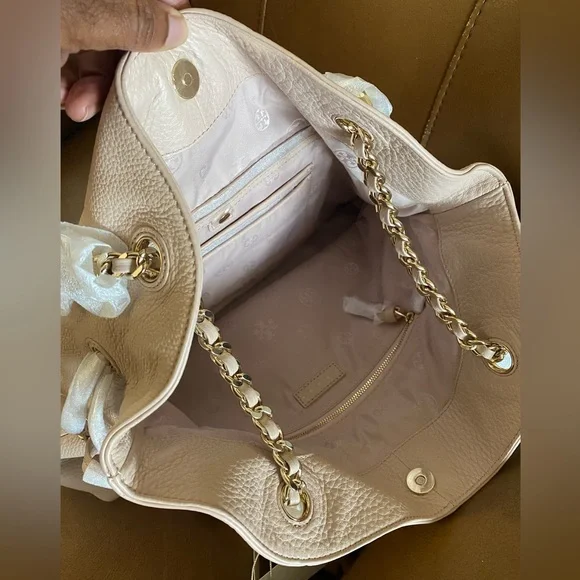 Authentic Tory Burch Bombe Slouchy Leather Tote Wallet Bone NWT